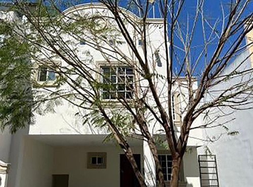 Casa En Venta, En La Calle De Hacienda Cocoyoc, Hacienda Santa Fe, Apodaca Nuevo León. Remate Bancario; Jmjc20-27