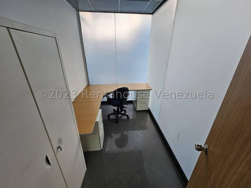 Local Comercial En Alquiler Ubicado En Los Caobos