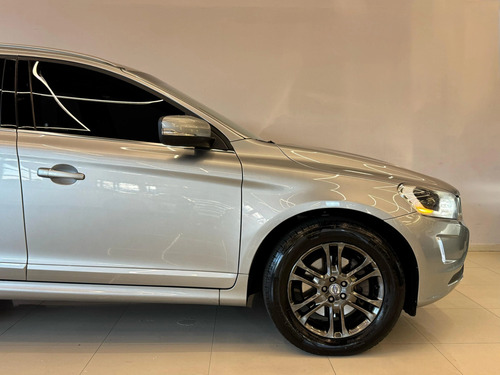 Volvo XC60 2.0 T5 Dynamic Drive-e 5p