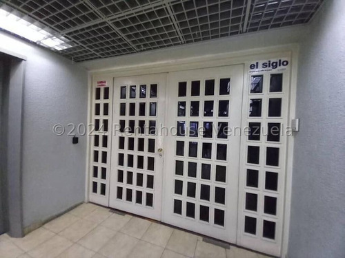 Dc Oficina En Venta En Los Caobos 24-28793 Yf