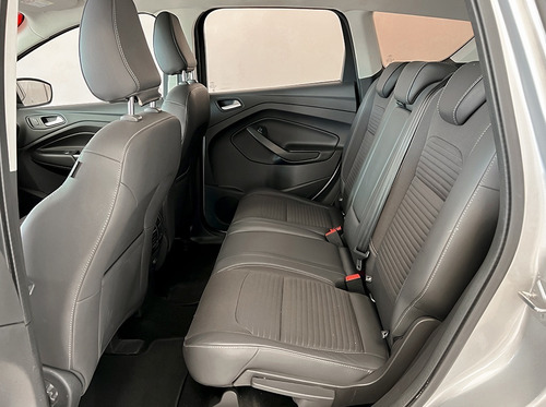 Imagen 17 de 23 de Ford Kuga Sel Ecoboost 6 A/t