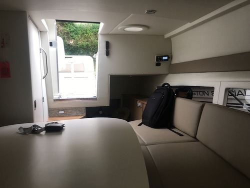 Imagen 9 de 21 de Crucero Bayliner 280 2018 Mercruiser 300 Hp Duo Prop