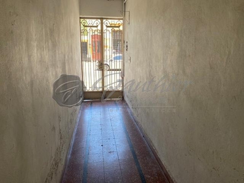 Imagen 15 de 29 de Edificio En Venta En Campana: Castilla 380