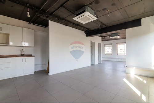 Of. Planta Libre 104,64 Mts2 Metro P. De Valdivia