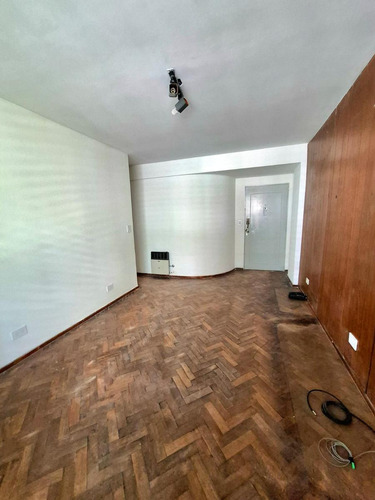Oroño 213 Piso 1