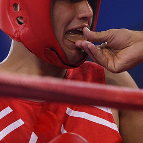 Protector Dental Para Adultos Contra El Bruxismo Deportivo (