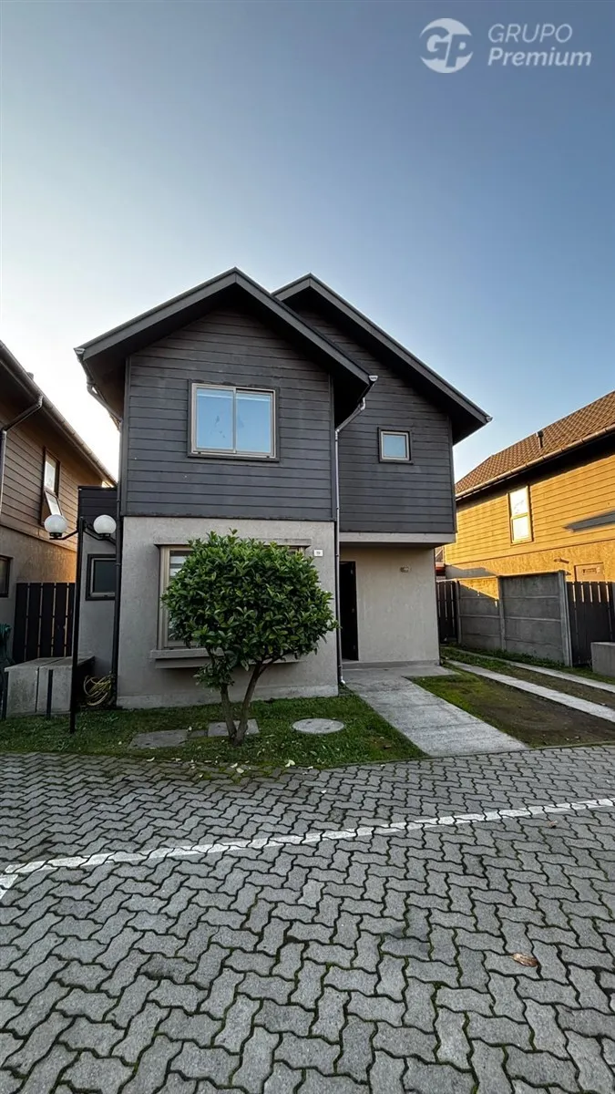 Imagen 1 de 17 de Casa En Arriendo De 3 D Avenida Tierras Coloradas 788