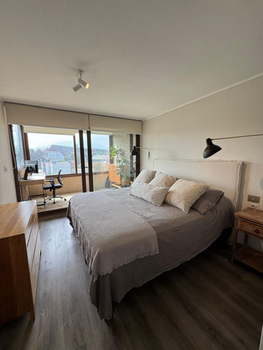 Moderno Departamento Sport Frances, Vitacura