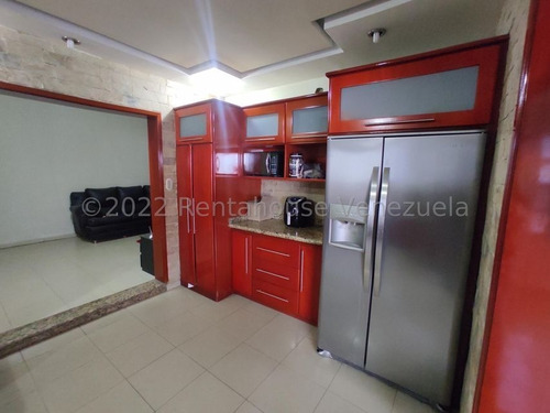 Imagen 10 de 16 de Linda Casa En Venta Urb. Los Astros Av. Aragua Dperez 22-23027