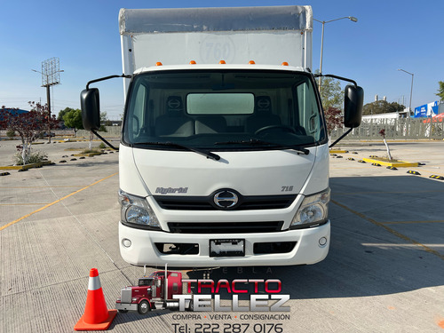 Hino 716 Híbrido Versión Larga 2016 Caja Seca Conservadora