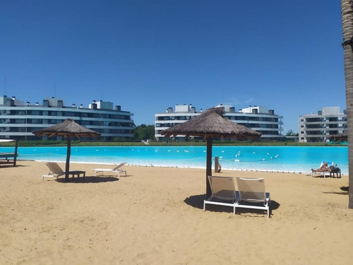 Venta De Departamento En Lagoon Pilar