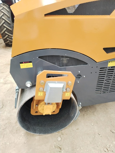 Compactador De 3 Ton Bm3000 - Rd27 Wacker - Neuson - Cb214d