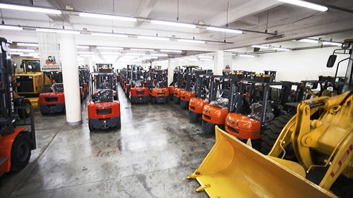 Imagen 9 de 11 de Autoelevador Heli 2500 Kg Diesel Cpcd25 Duales Desplazador