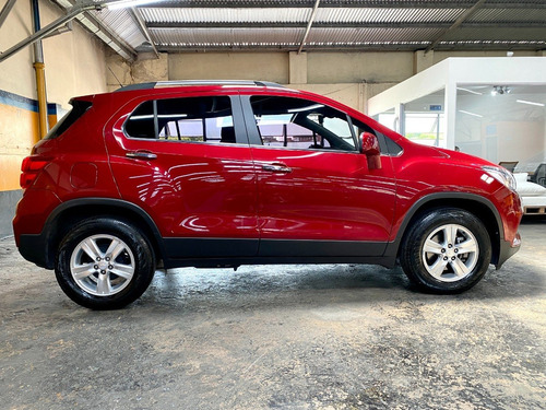 Imagen 4 de 24 de Chevrolet Tracker Premier Fwd 2018