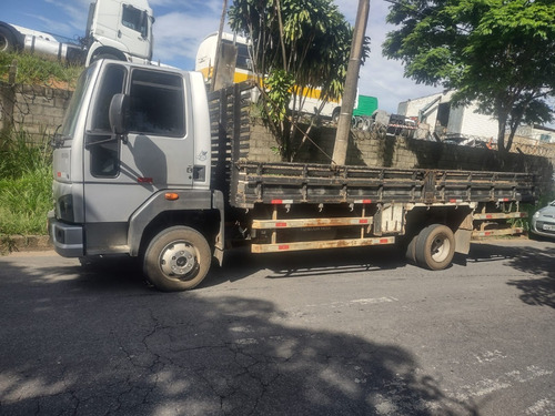 Imagem 2 de 5 de Ford 816