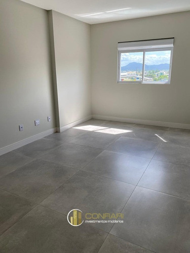 Imagem 10 de 15 de Apartamento 04 Suítes, 04 Vagas Na Meia Praia! - Ap0538-d-1