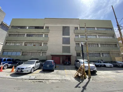Edificio en alquiler