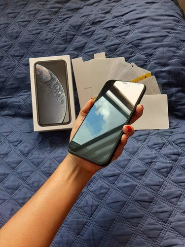 iPhone XR 64g Negro
