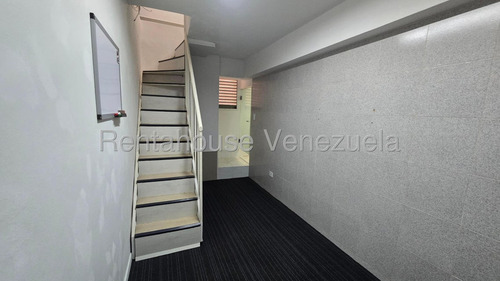 Apto Venta La Tahona. Codigo: 25-18320 Cm