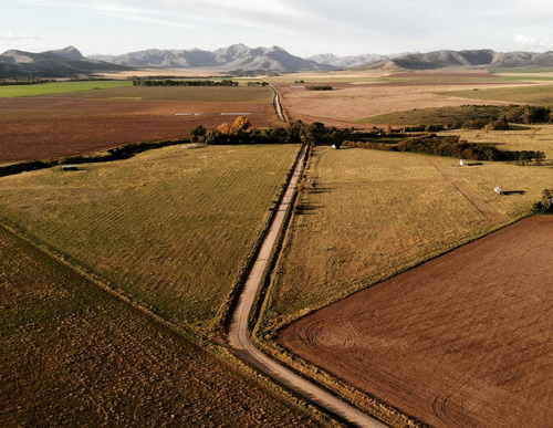 Unicos Lotes Disponibles En Un Lugar Soñado Rodeado De Sierras Y Alejado Del Bullicio.