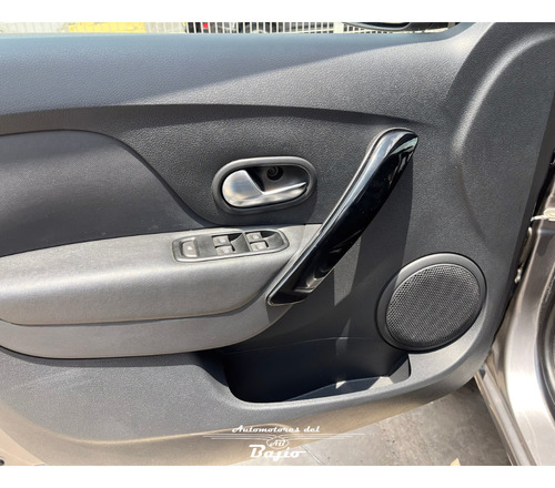 Renault Logan 1.6 Intens Cvt