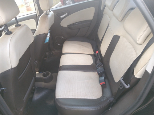Fiat Grand Siena 2014 1.6 16v Sublime Flex 4p
