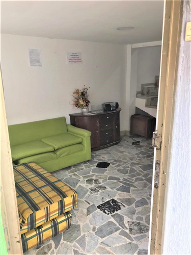 Imagen 2 de 13 de Venta Casa En La Enea