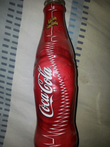 Botella Coca Cola Edicion Limitada.