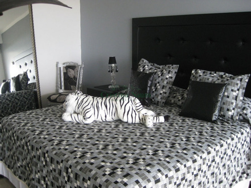 Apartamento En Brava, 3 Dormitorios *- Ref: 4598