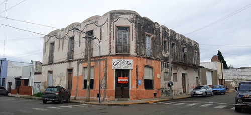 Vende Antiguo Hotel A Refaccionar En Cruz Del Eje