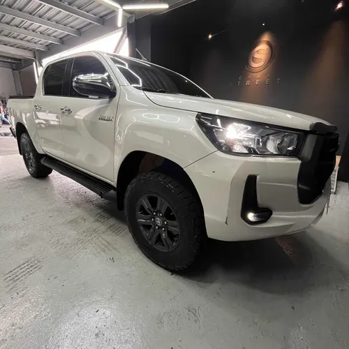 Toyota Hilux 2.4l
