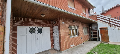 Imagen 2 de 14 de Casa 2 Pisos Con Loft/ Garage En Santa Clara Del Mar