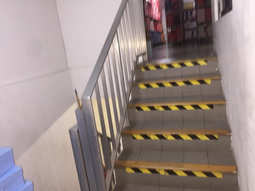 Imagen 4 de 7 de Local Comercial 250m2 Con Subsuelo Oficinas Y Baños