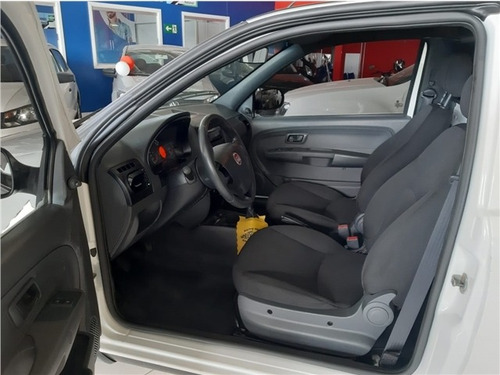 Imagem 6 de 8 de Fiat Strada 1.4 Mpi Working Cs 8v Flex 2p Manual