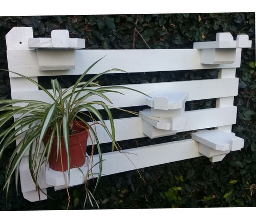 Imagen 2 de 10 de Macetero De Madera Tipo Jardin Vertical