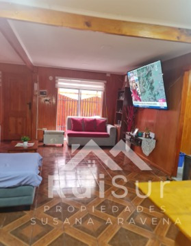 Casa Con Local Comercial Funcionando