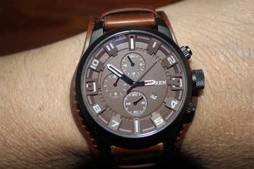 Relogio Curren 8225 Couro Bracelete E Fundo Marrom