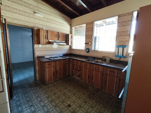 Imagen 4 de 10 de Gran Casa Para Uso Comercial