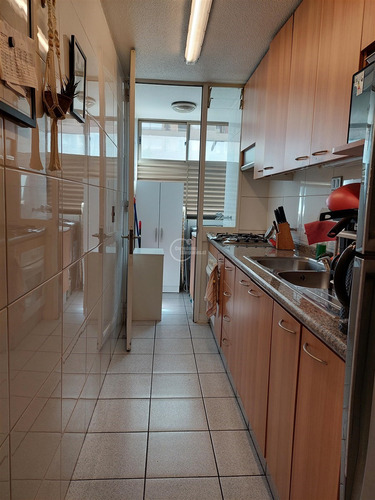 Depto 2 Dorm, Excelente Ubicación ;colon/elcano