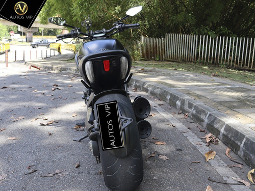 Imagen 11 de 15 de Ducati Diavel 2015