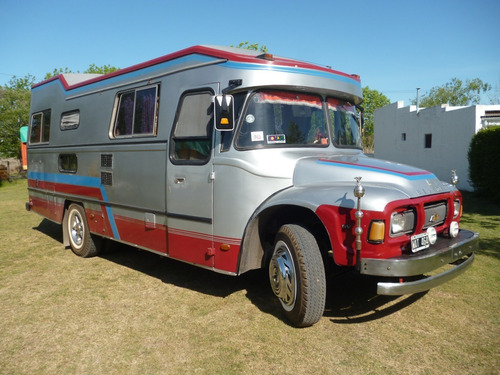 Mercedes Benz 1518