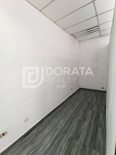 Imagen 2 de 11 de Exclusivo Galpon Zona Industrial Castillito Jc-lp