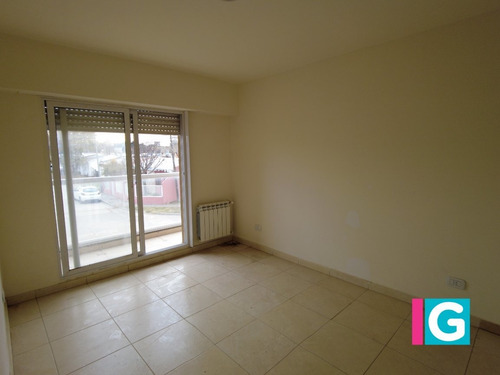 Imagen 2 de 7 de Departamento En Venta
