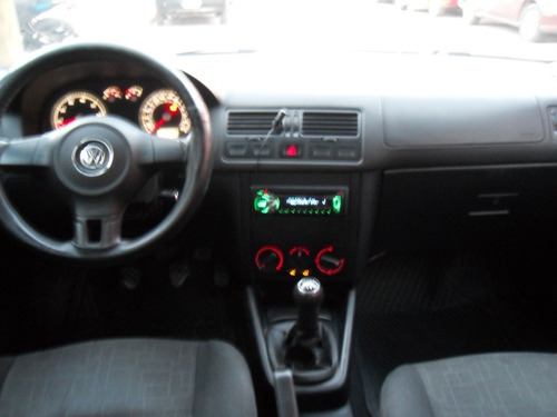 Imagen 5 de 15 de Volkswagen Jetta Clásico 2014 2.0 Cl Team Mt