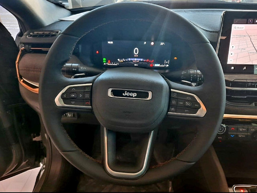 Imagen 10 de 20 de Jeep Commander 2023 2.0 Td380 At9 4x4 7pas Overland