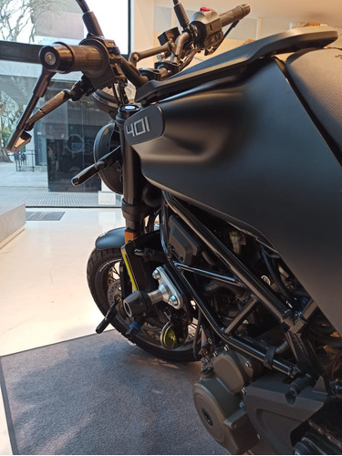 Husqvarna Svartpilen 401 Concesionario Oficial Palermo Bikes