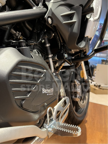 Imagen 9 de 15 de Benelli Trk 502