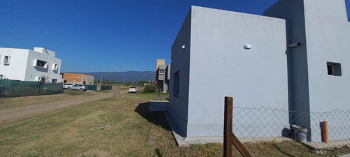 Casa En Venta En Los Nogales Plaza