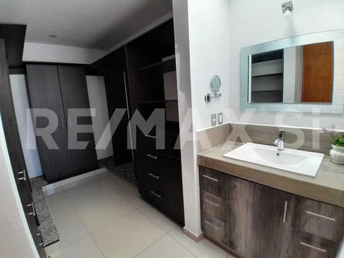 Venta Casa Zibata Pitahayas