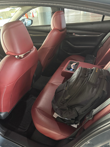 Mazda Mazda 3 2.5T Signature Sedan At